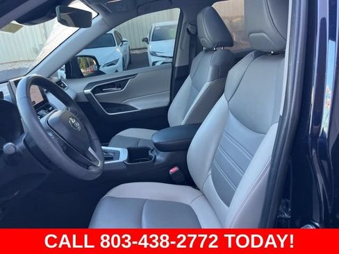 Used 2023 Toyota RAV4 XLE Premium FWD image 8