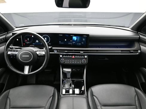 Certified 2025 Hyundai Santa Cruz Limited AWD/4WD image 12