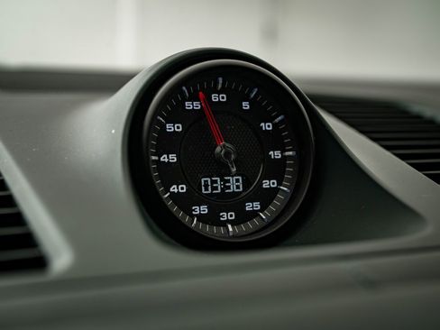 Used 2019 Porsche Cayenne S image 39