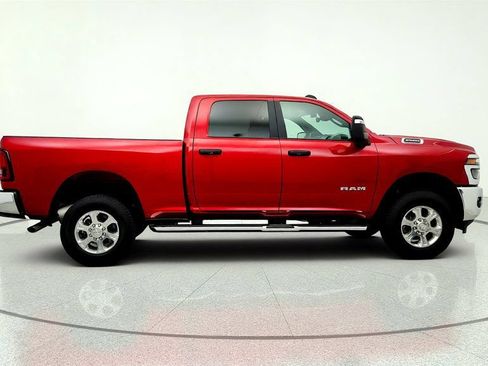 Used 2026 RAM 2500 Big Horn AWD/4WD image 4