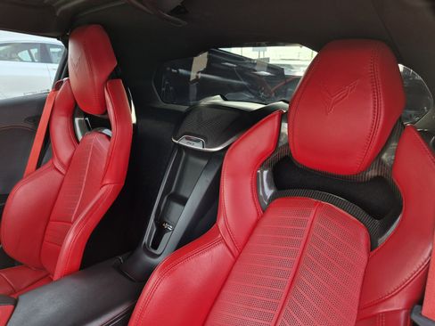 Used 2023 Chevrolet Corvette Stingray Preferred Cpe w/ 2LT image 34