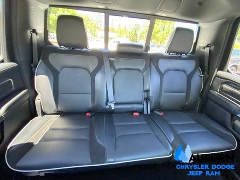 Used 2025 RAM 1500 Laramie AWD/4WD image 19