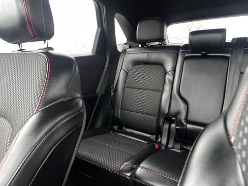 Certified 2023 Ford Escape ST-Line Select w/ Tech Pack #2 image 12