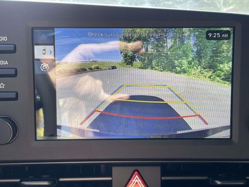 New 2025 Hyundai Elantra Sport w/ Cargo Package FWD image 23