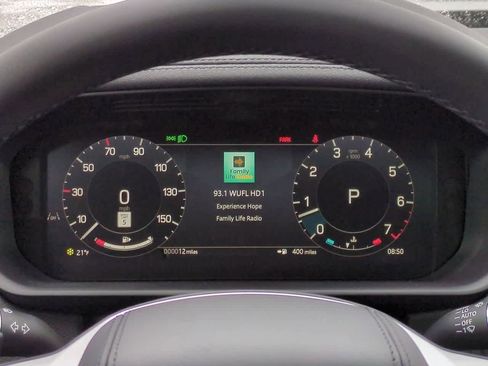 New 2026 Land Rover Discovery Limited Edition image 34