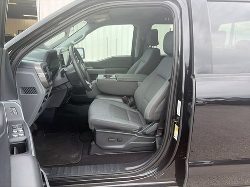 Used 2025 Ford F150 XLT w/ Equipment Group 301A Standard AWD/4WD image 9