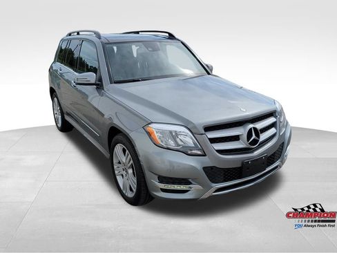 Used 2015 Mercedes-Benz GLK 350 4MATIC image 7