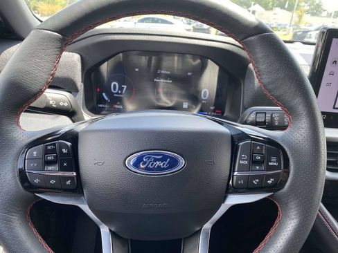 Used 2026 Ford Explorer ST-Line AWD/4WD image 23