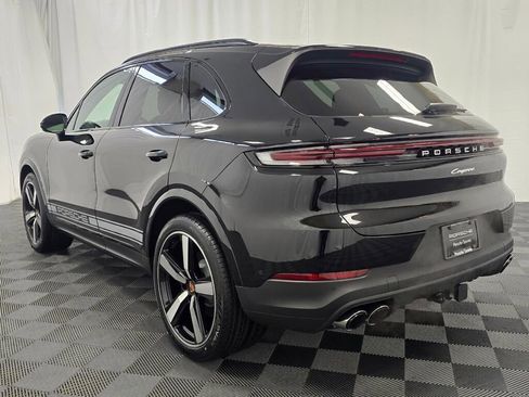 New 2026 Porsche Cayenne image 3