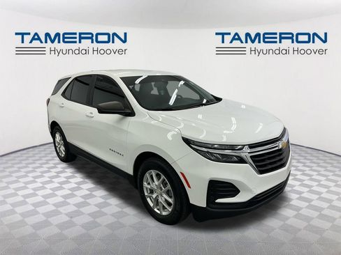 Used 2022 Chevrolet Equinox LS w/ LS Convenience Package FWD image 7