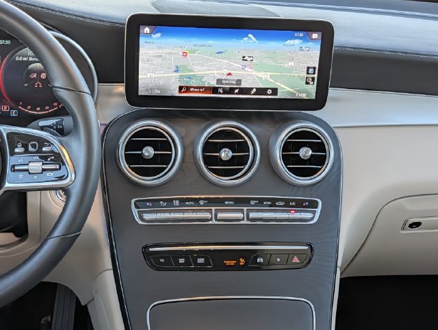 Used 2023 Mercedes-Benz GLC 300 4MATIC Coupe image 14