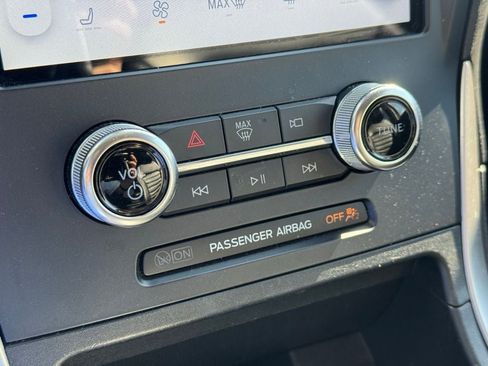 Certified 2023 Ford Edge SEL image 30