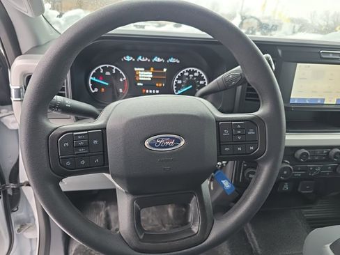 New 2025 Ford F550 4x4 Supercab Super Duty image 39