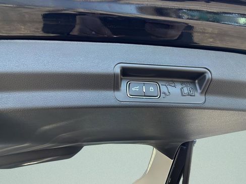 New 2026 Ford Explorer Active AWD/4WD image 37