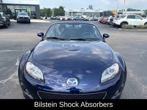 Used 2012 MAZDA MX-5 Miata Touring w/ Suspension Pkg RWD image 3