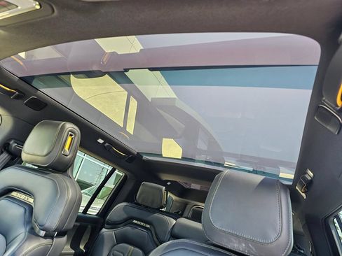 Used 2025 Rivian R1S Adventure AWD/4WD image 23