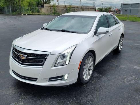 Used 2017 Cadillac XTS Luxury FWD image 5