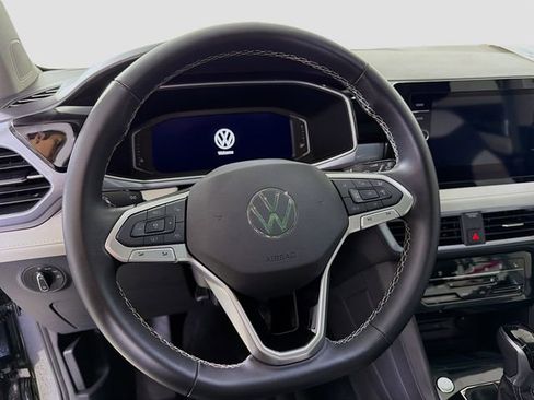 Used 2025 Volkswagen Taos SEL image 12