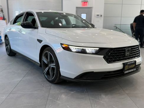 Used 2023 Honda Accord Sport image 10