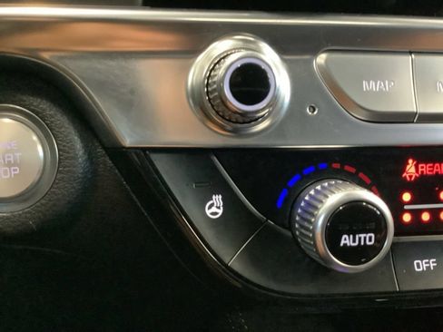 Certified 2023 Kia Telluride SX Prestige AWD/4WD image 11