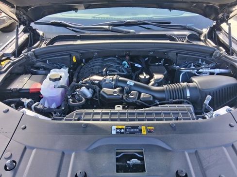 New 2026 Jeep Grand Cherokee Laredo X RWD image 10