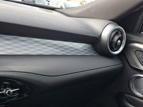 Used 2024 Alfa Romeo Tonale Veloce image 28