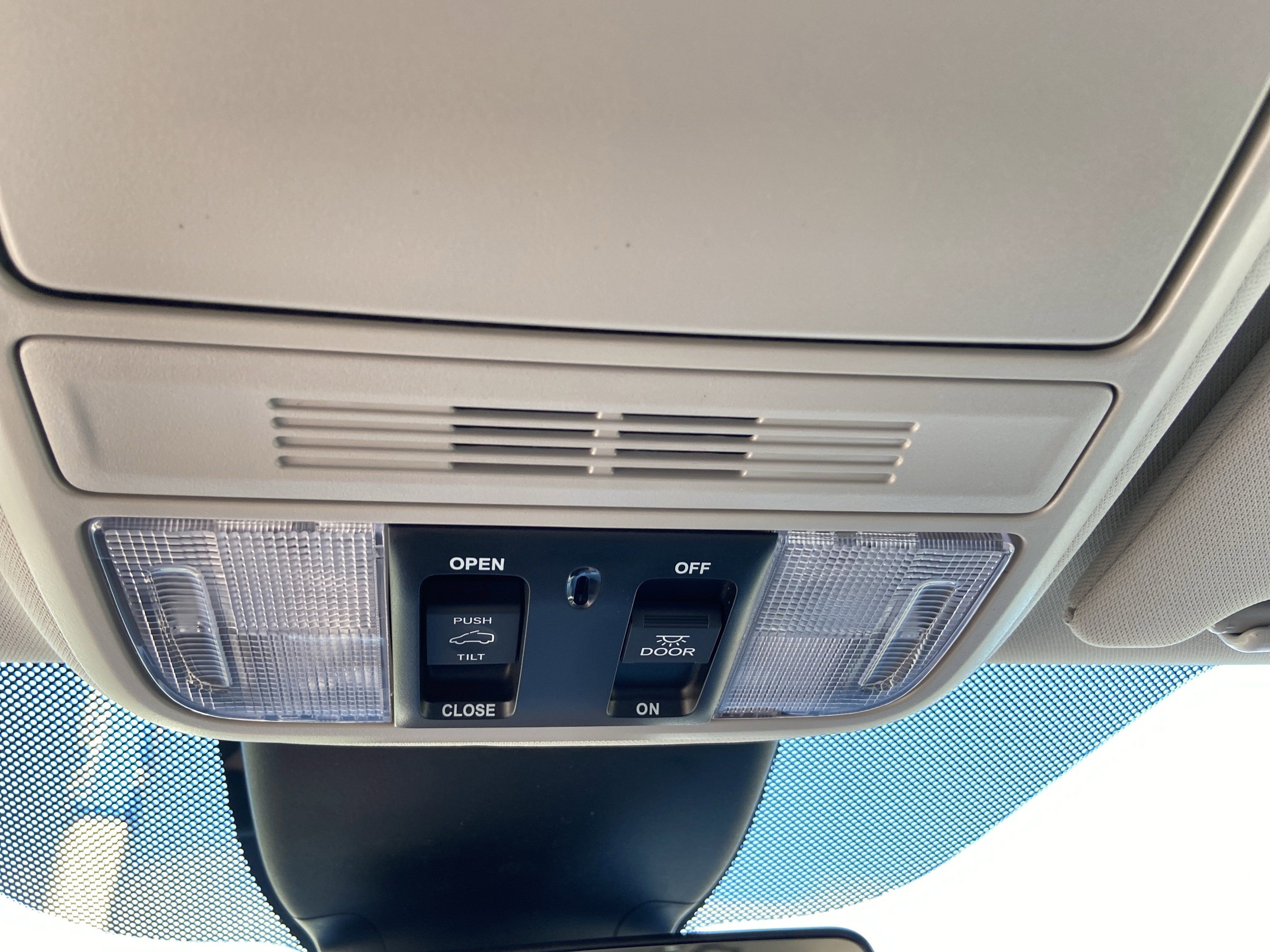 New 2026 Honda Odyssey Touring image 41