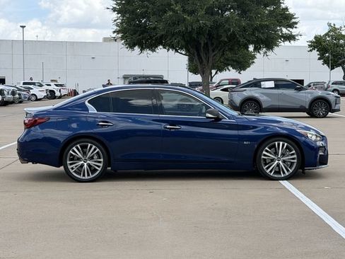 Used 2019 INFINITI Q50 Sport w/ Carbon Fiber Package RWD image 3