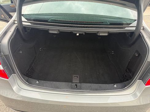 Used 2011 Mercedes-Benz E 350 Sedan image 11