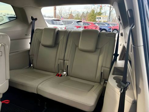 Used 2019 Volkswagen Atlas SE w/ Panoramic Sunroof Package image 19