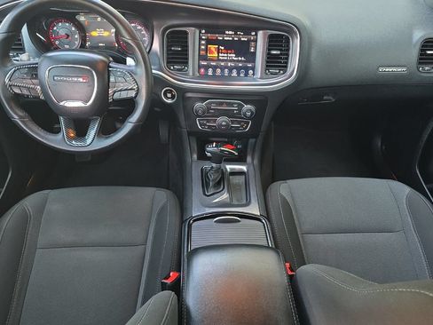 Used 2017 Dodge Charger R/T w/ Blacktop Package RWD image 13