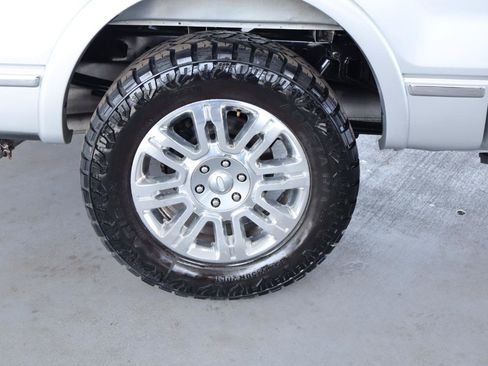 Used 2011 Ford F150 Platinum AWD/4WD image 5