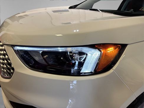 Certified 2024 Ford Edge SEL AWD/4WD image 21
