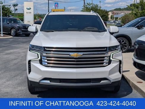 Used 2024 Chevrolet Suburban High Country w/ Advanced Technology Package AWD/4WD image 10