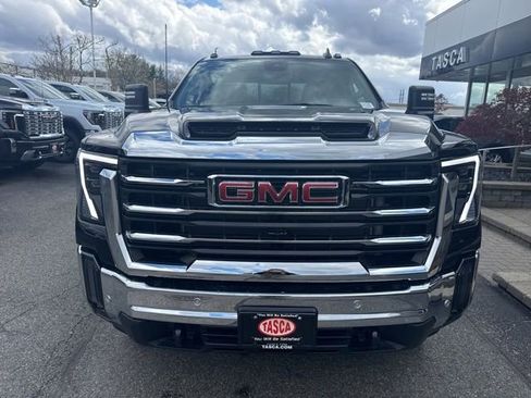 New 2026 GMC Sierra 2500 SLE AWD/4WD image 2
