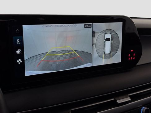 Used 2025 Hyundai Palisade XRT FWD image 18