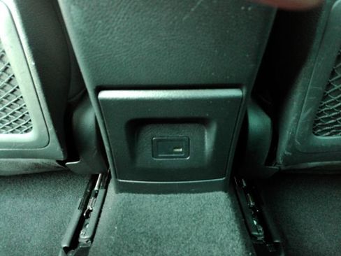 Used 2022 Mercedes-Benz A 220 w/ Premium Package image 27