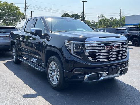 Certified 2022 GMC Sierra 1500 Denali AWD/4WD image 2