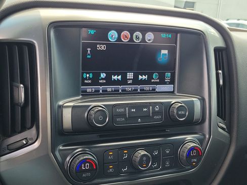 Used 2018 Chevrolet Silverado 1500 LT w/ All Star Edition AWD/4WD image 26