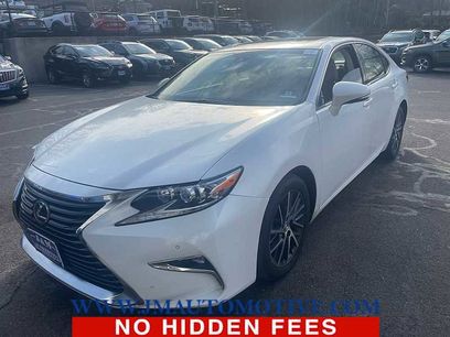 Used 2017 Lexus ES 350 w/ Navigation System Package