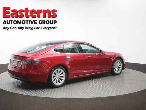 Used 2018 Tesla Model S 100D AWD/4WD image 39