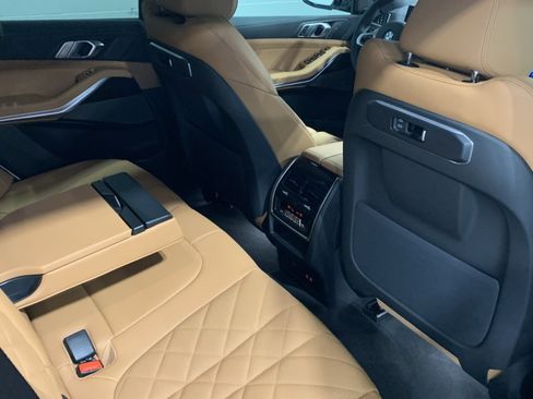 Used 2026 BMW X5 sDrive40i w/ M Sport Package image 28