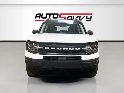 Used 2024 Ford Bronco Sport Outer Banks w/ Tech Package AWD/4WD image 2