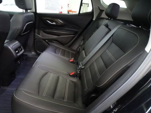 Used 2023 GMC Terrain Denali AWD/4WD image 4