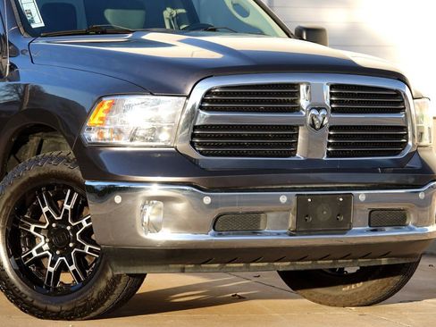 Used 2018 RAM 1500 Big Horn image 17