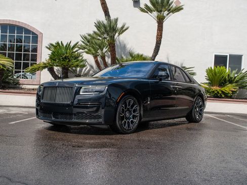 Used 2022 Rolls-Royce Ghost Black Badge image 43