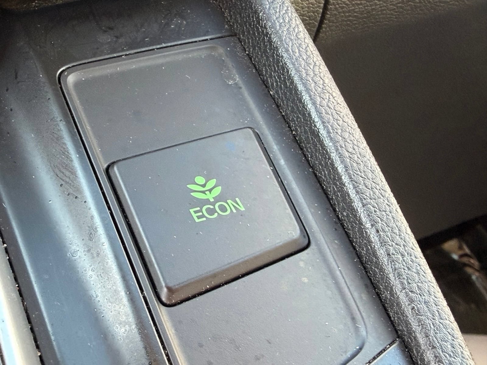 Used 2019 Honda CR-V LX image 23