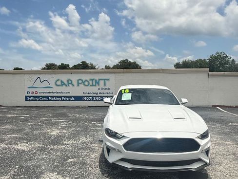 Used 2018 Ford Mustang Premium RWD image 18
