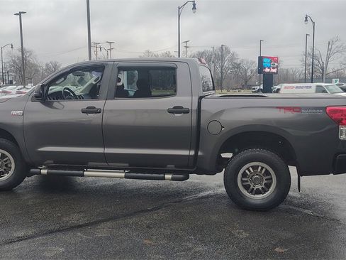 Used 2011 Toyota Tundra 4x4 CrewMax image 5