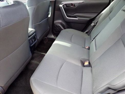 Used 2024 Toyota RAV4 LE AWD/4WD image 8